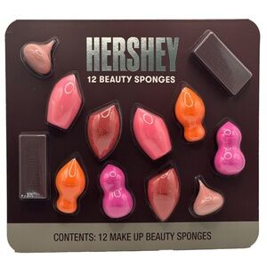 NWT Hershey 12 Cosmetic Beauty Sponges